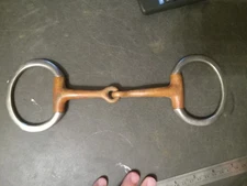used eggbutt snaffle bit stainless steel 5 1/4 in copper mouth 