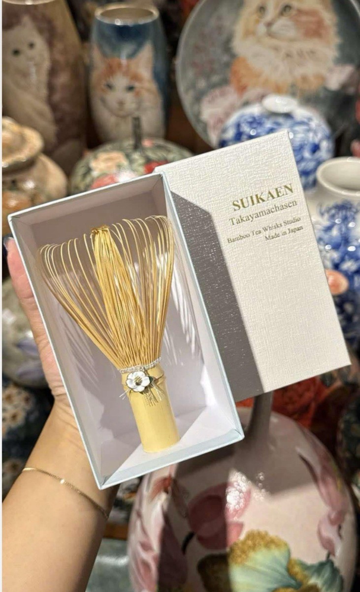 SUIKAEN 高山茶筅 Emi Takayama Chasen - Bamboo Whisk - Emi – Luna Matcha