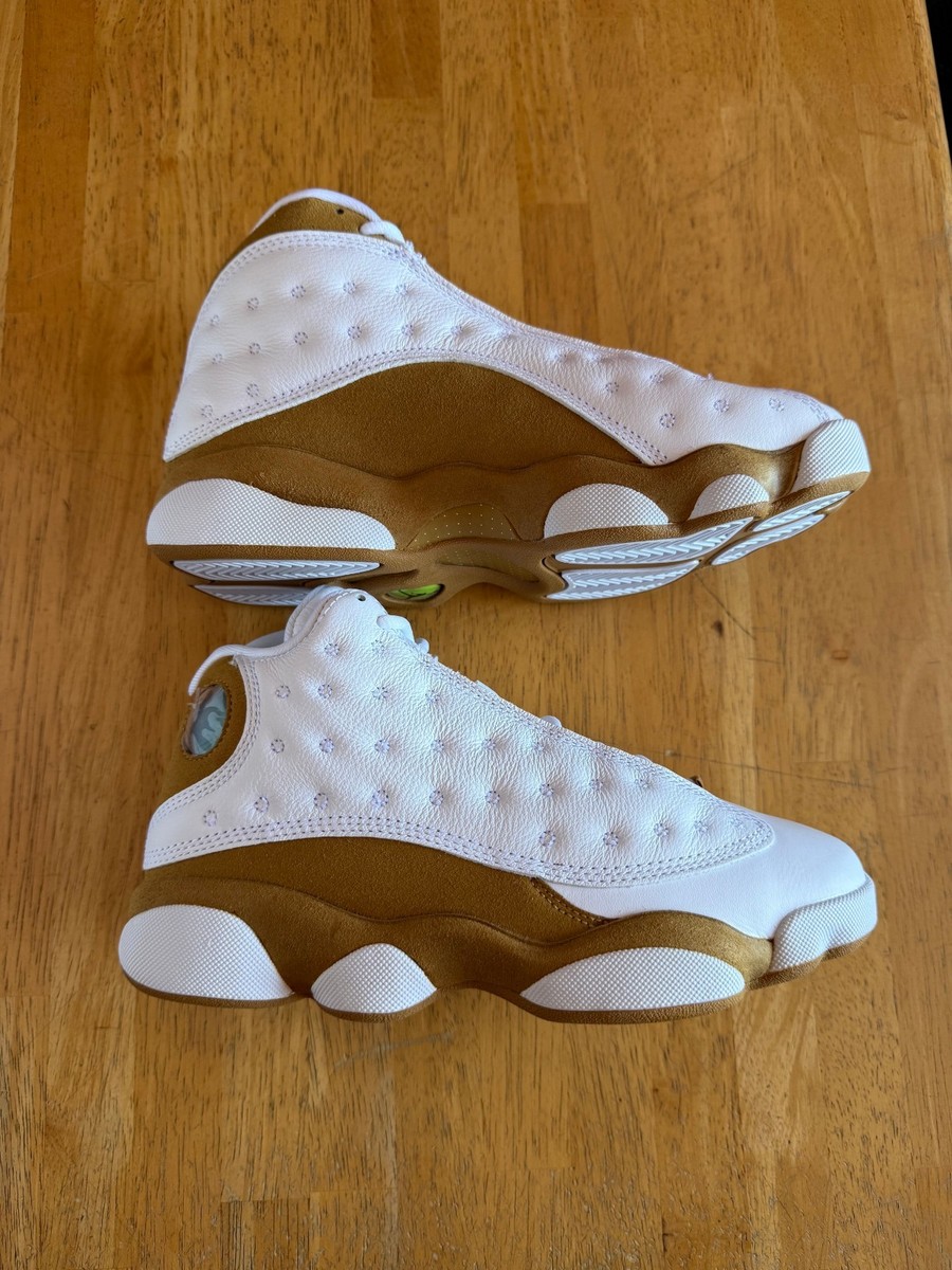 Men's 4, 4Y, Women's 5.5 Nike Air Jordan 13 Retro 414571-171 White