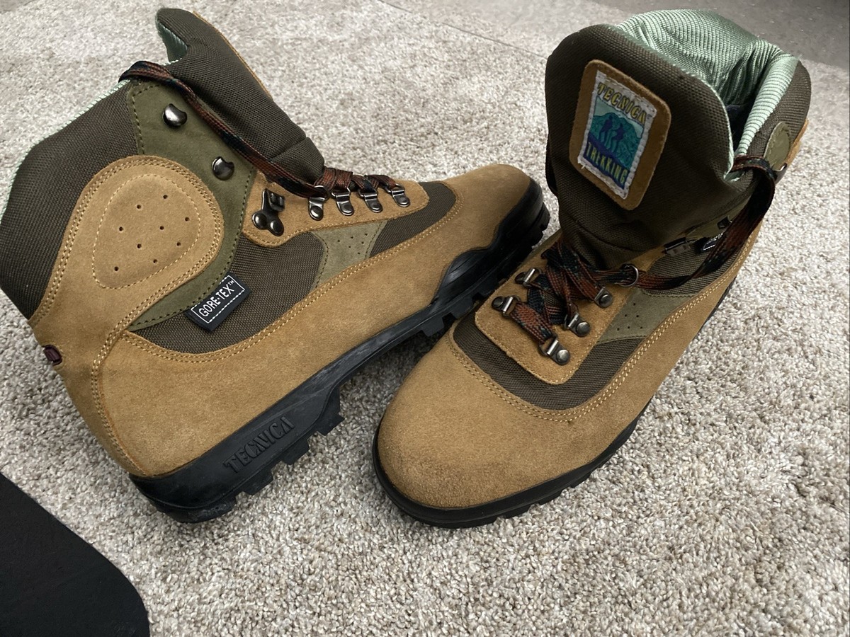 mens used hiking boots Very old but not intensively used hiking boots : r/hikinggear main image 2