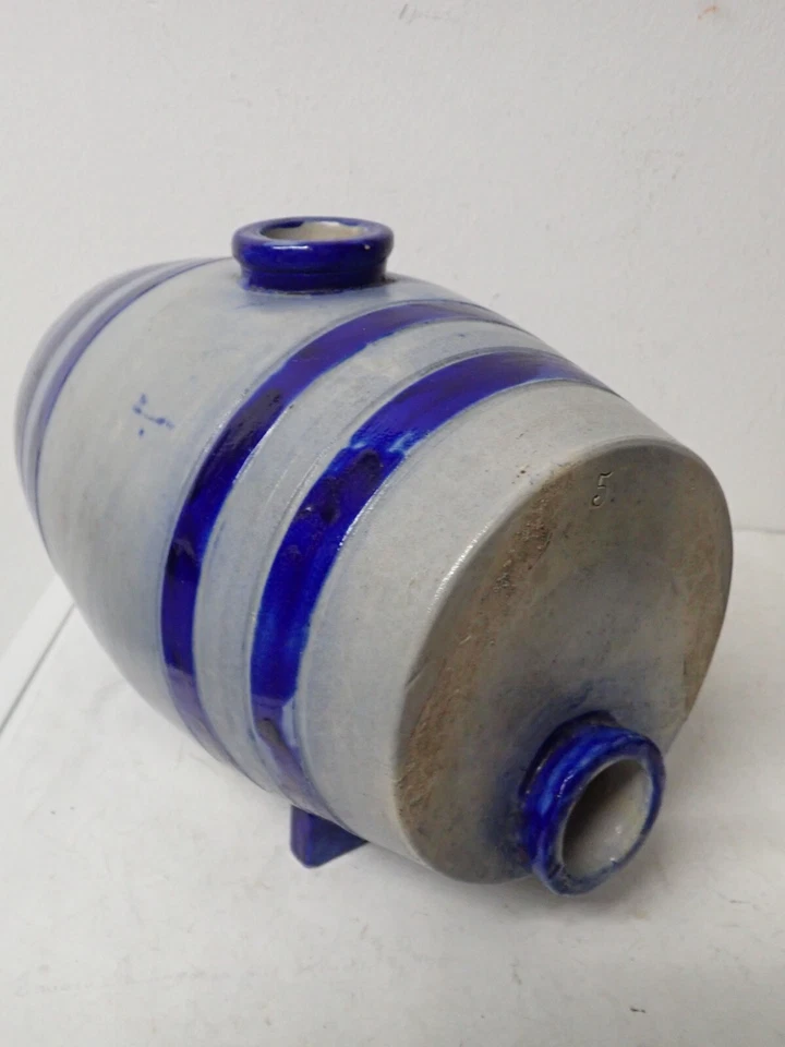 Antikes Essigfass Schwaben um 1890 aus Steinzeug Blau bemalt und geritzt - Bild 2 von 4