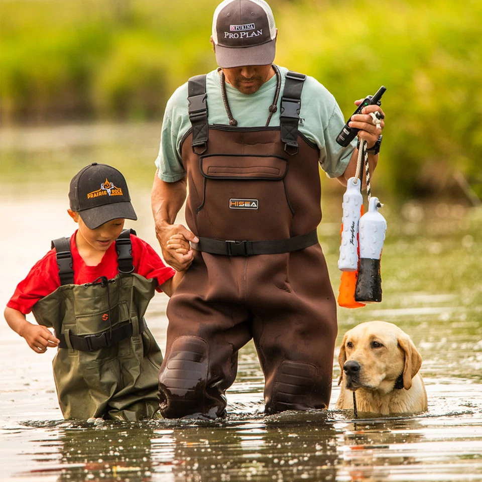 HISEA Unisex Neoprene Fishing Waders 200G Insulated Cleated Bootfoot Chest Wader - Image 3 of 4