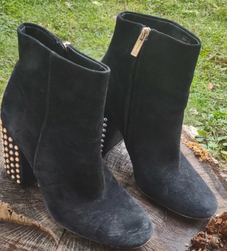 Jessica Simpson schwarz Wildleder Nieten Stiefeletten Absatz Wexton Stiefel Größe 6
