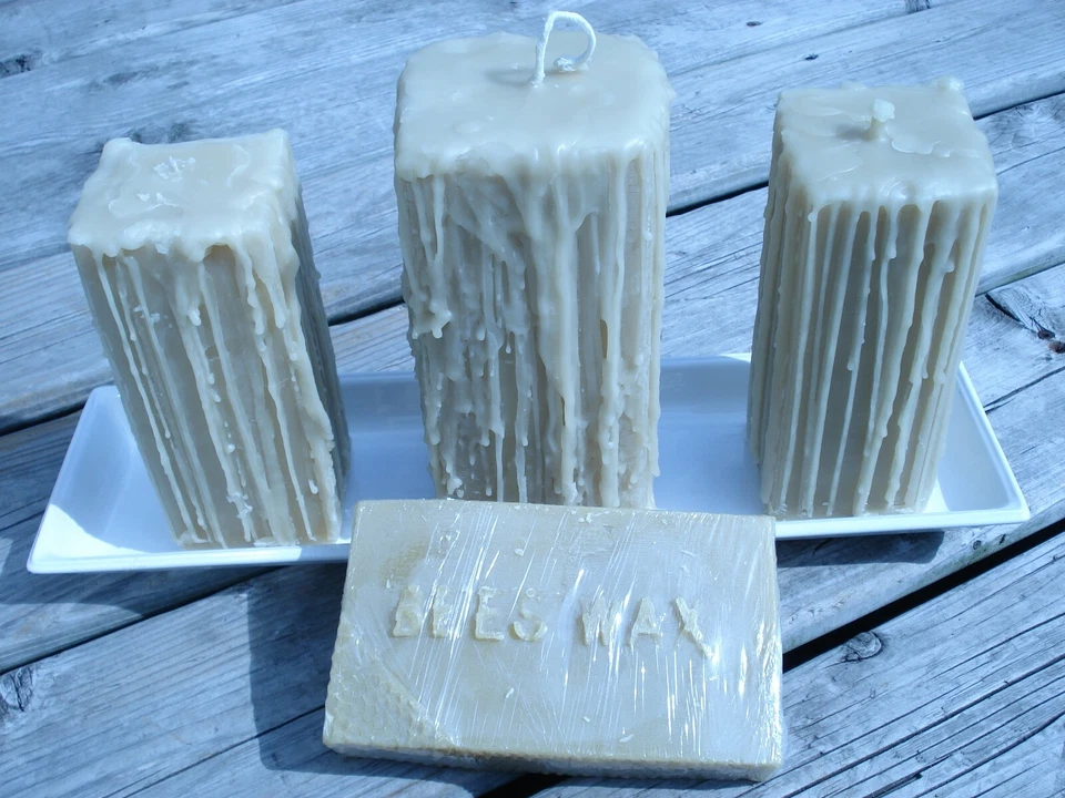 Vela medieval hecha a mano 100 % pura cera de abejas 1 pilar 3"x 7" envío una vez al mes 20th Foto 2 de 4