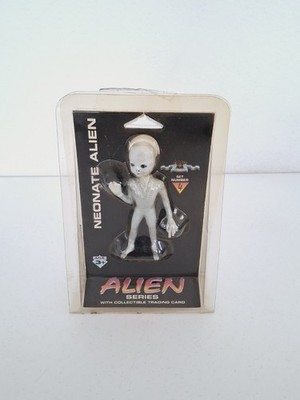 1996 Shadow Box Alien Series Set Number 4 Neonate Alien Action Figure Free S&H