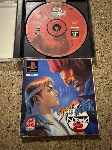 Street Fighter Alpha 2 PS1 (COMPLETE) Rare PAL CAPCOM - Picture 6 of 9