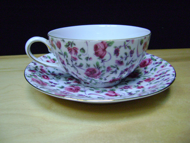 Yada China Cup and saucer - Red Roses With Gold Trim | eBay