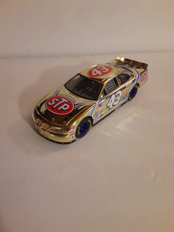 Juego de 2 coches Racing Champions 1/24 John Andretti 1998 #43 STP dorado cromo NASCAR Foto 3 de 4