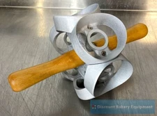 NEW! 3" Revolving Bismark/Round Cutter