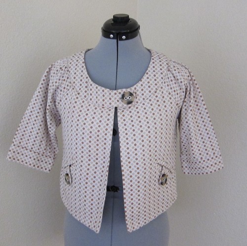 STOOSH, NORDSTROM'S, CROPPED POLKA DOT COTTON JACKET, LARGE BUTTONS - JR SMALL - Picture 2 of 8