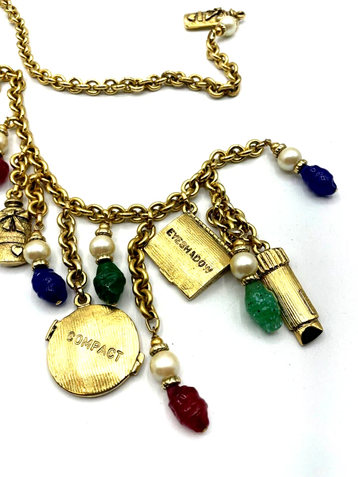 Prächtiger sehr gepflegter Moschino Kettengürtel vergoldet Gürtel mit Anhängern - Bild 3 von 4