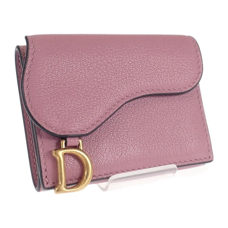 Portefeuille triple compact selle Christian Dior peau de chèvre lavande femmesTGIS