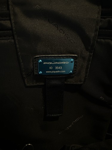 Piquadro Navy Italian Cow Grained Leather Backpack - Picture 5 of 9