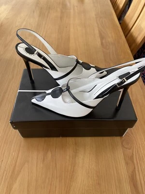 RED OR DEAD / ASHLEY WILLIAMS SHOES - SIZE UK 6 - BRAND NEW/BOXED - Image 1 of 2