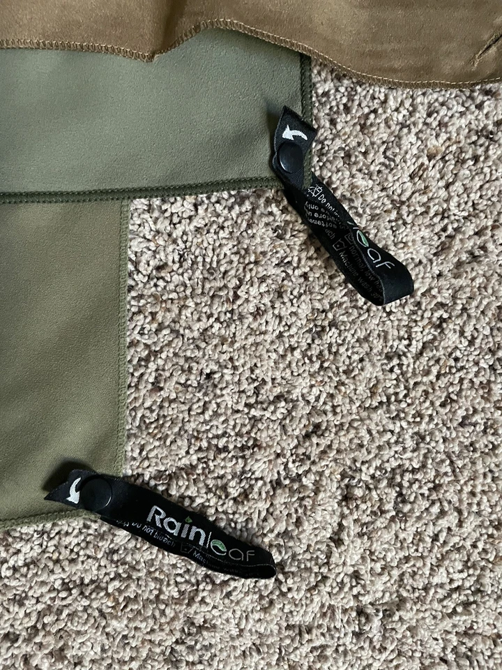 Tactical Microfiber Towels And Accessories. Large And Very Large 4 Pack. See Det - Image 3 of 4