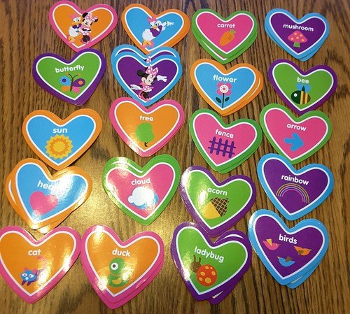 Disney Memory Match Card Game Heart Shape Mickey Mouse Clubhouse Ages 3+ In Tin - Picture 2 of 8