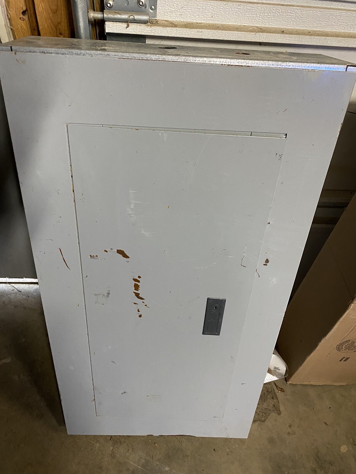 SIEMENS 250 AMP MAIN BREAKER PANELBOARD 30 CIRCUIT 208Y/120V With Breakers