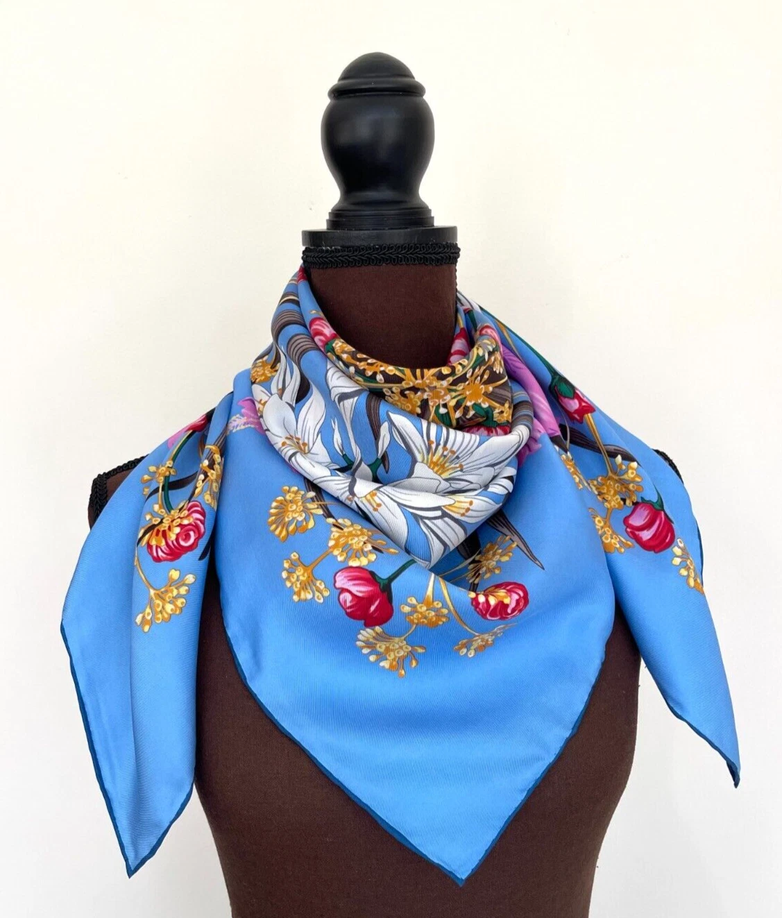 Unisex Salvatore Ferragamo Scarf Floral Garden Pink Blue Silk Head Wrap Cover