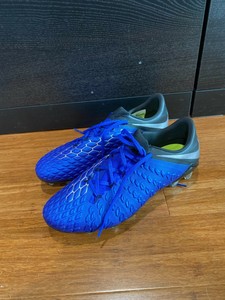 nike hypervenom phantom size 8