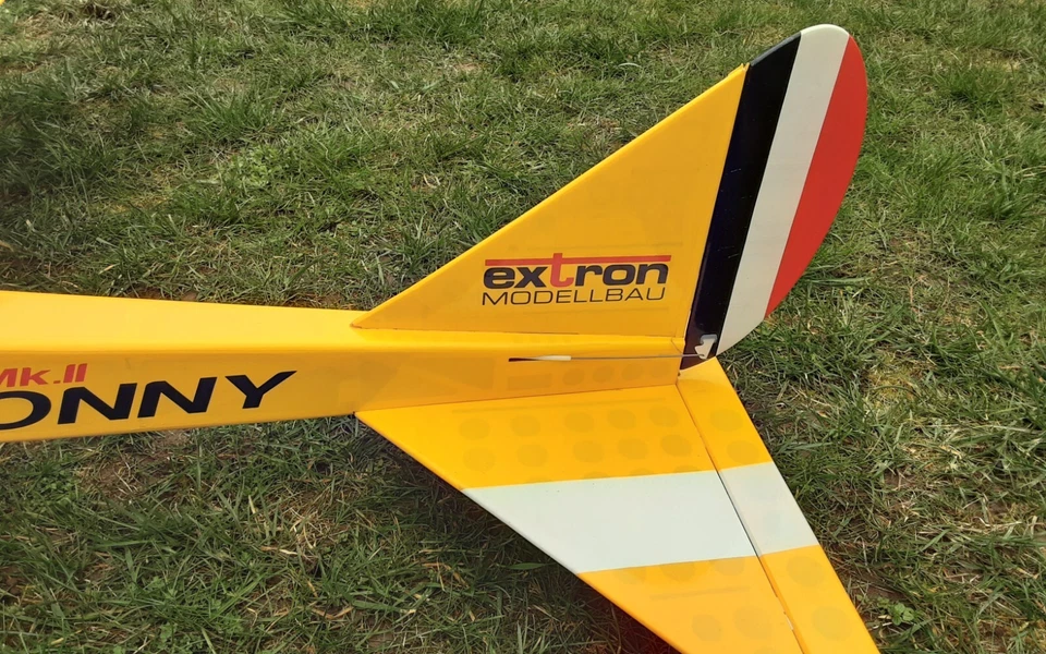 Extron Jonny 2 ARF Combo Set / 1550mm - Bild 4 von 4