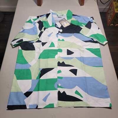 PUMA Mens Medium M Worldwide Printed Button Down Up Shirt 100% Polyester Top
