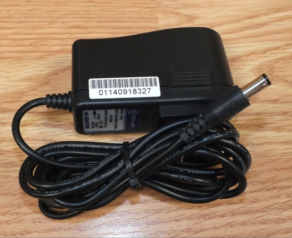 Genuine D-Link (DP-G301) 2.4 GHz Wireless Print Server with Power Supply *READ* - Image 2 of 4