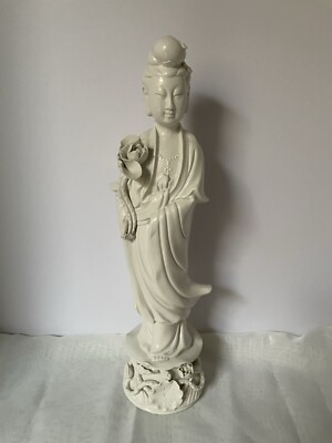 Vintage Asian Chinese Goddess Of Mercy, QUAN YIN White Porcelain Statue Figurine
