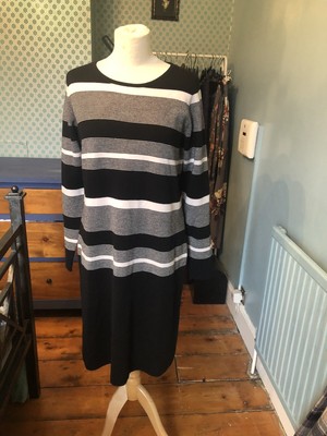 Stunning wool striped Dress By Jaeger 