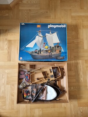 Playmobl - Barco prata de ataque 5135 - YouTube