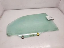 Toyota Camry LE, Rear Left Door Glass W/O Ultraviolet, 1997-2001, 68114-AA010