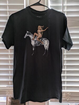 Beyonce Renaissance Shirt M Pose 1 Horse Limited Edition from the Box Set EUC