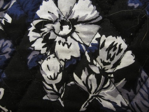 Vera Bradley Lighten Up Essential Sling Backpack in Frosted Floral Black NEW - Picture 8 of 9
