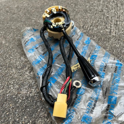 Interruptor de señal de giro MAZDA 1500 1800 LUCE A6 A7 piezas originales NOS JAPÓN ((RHD)) - Imagen 4 de 9