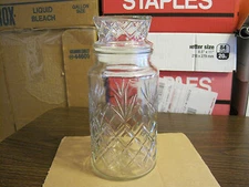 1983 PLANTERS PEANUT JAR
