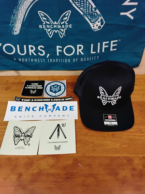Benchmade Classic Hat | Navy SnapBack Trucker Richardson 