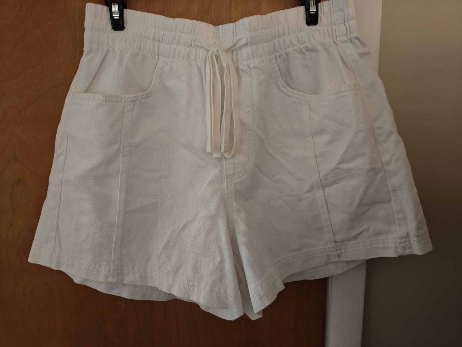 Universal Thread White Drawstring Cotton Shorts W… - image 1