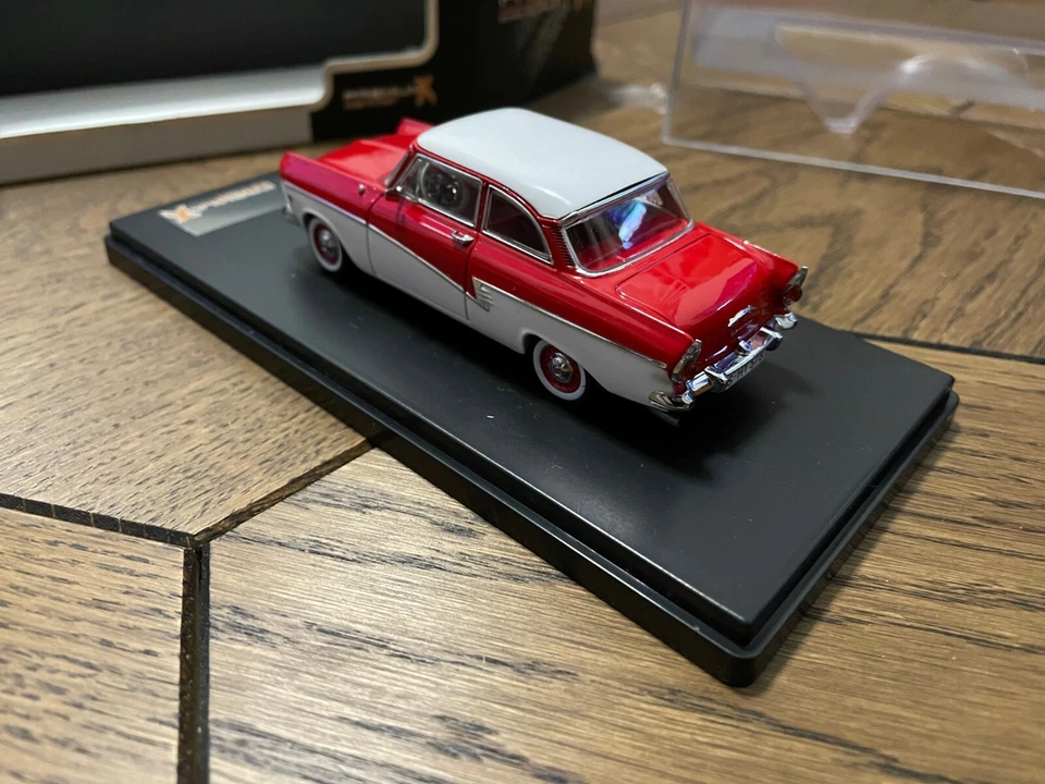 Premium PRD387 Ford Taunus 17M 1957 Red/White Limited Edition Scale Model Mint - Image 4 of 4