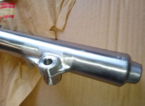 NOS 51140-40300 RM250 / RM400 N 1979 Genuine Suzuki Left Hand Outer Fork Tube - Picture 2 of 12