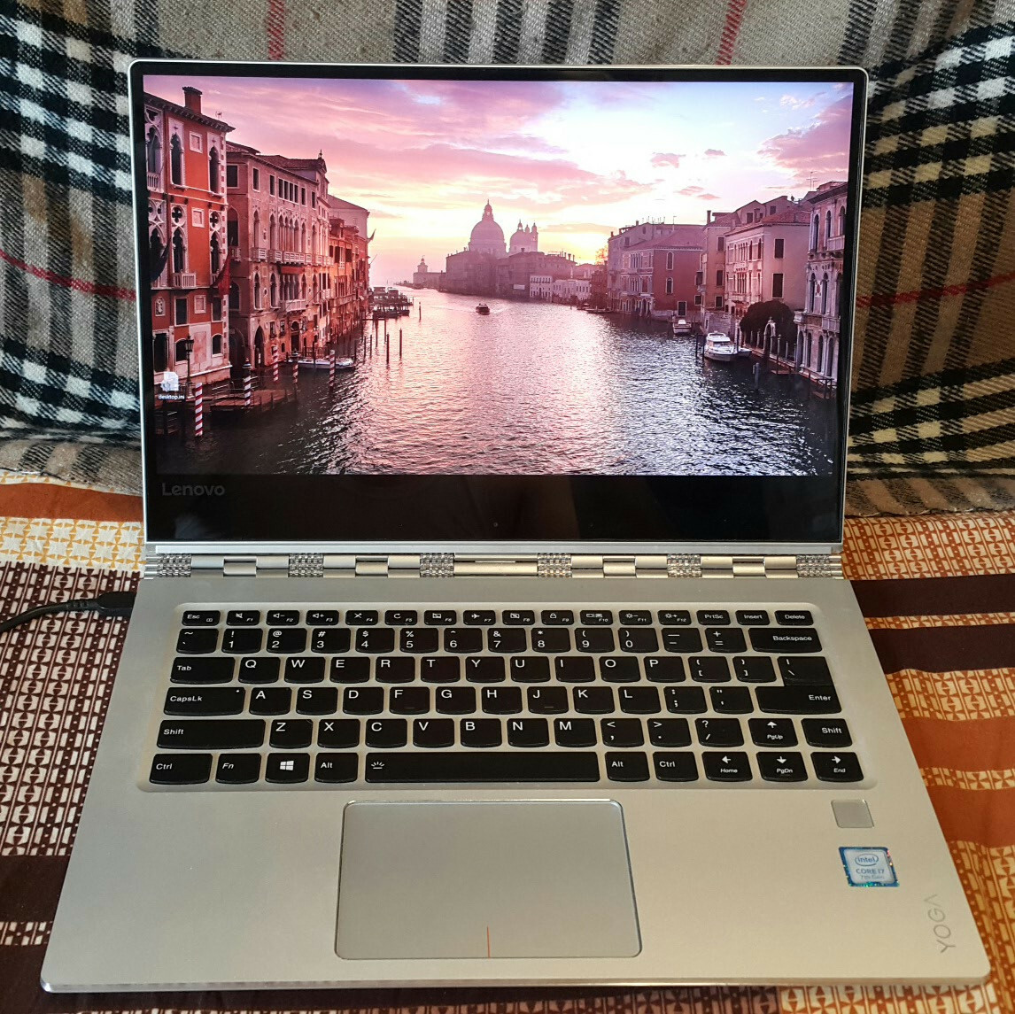 Lenovo Yoga 910, Intel i7, 8GB RAM, 256GB SSD, FHD Display | eBay