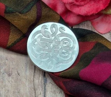 Ladies Silver Tone Round Swirl Engraved Classic Vintage Scarf Clip 1.25"