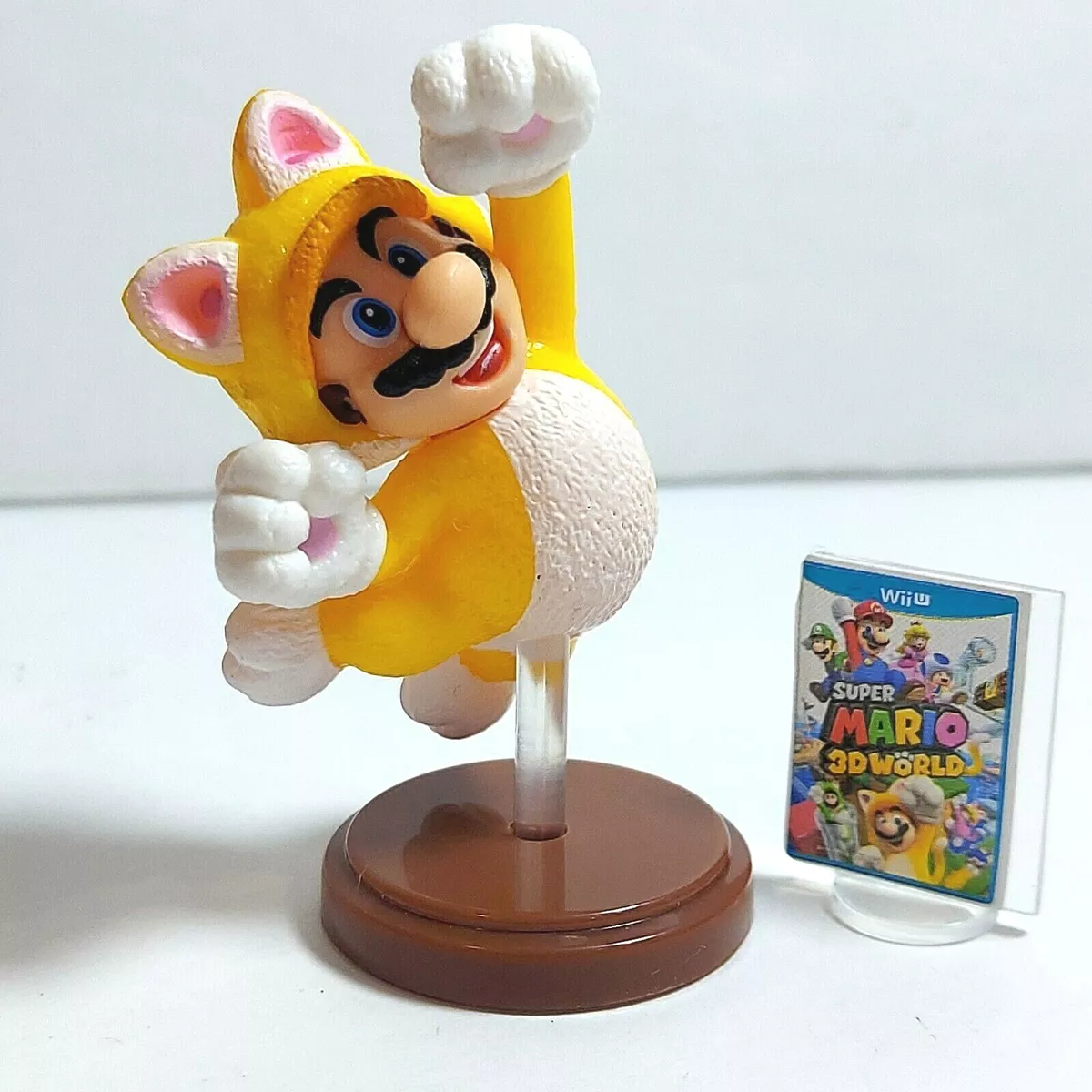 Super Mario 3D World Cat Mario Statue