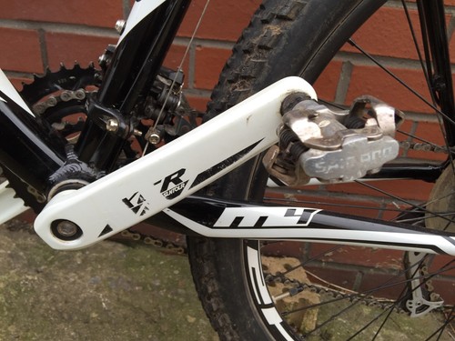 Specialized Rockhopper Mountain Bike 19" Black And White - Picture 5 of 10