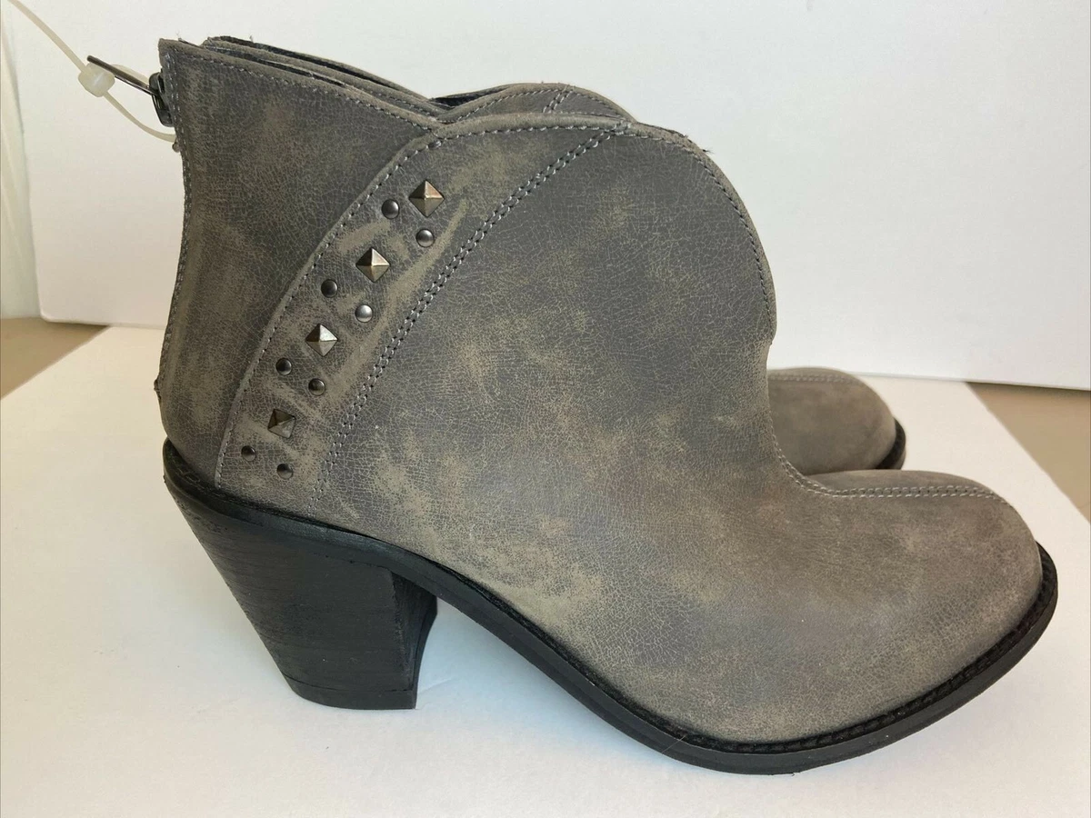 Dingo western store ankle boots