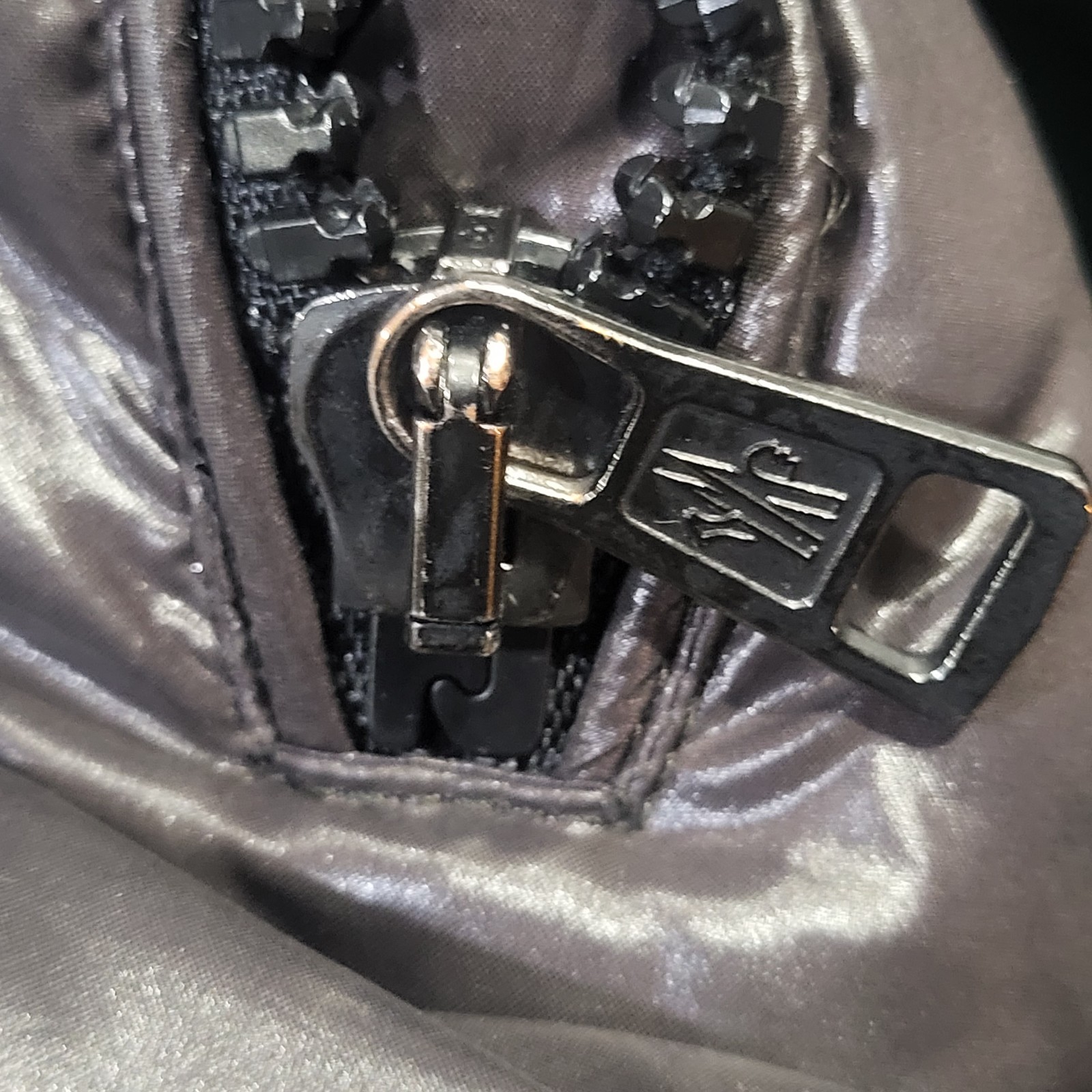 Authentic Moncler Aubert Down Puffer Jacket Dark … - image 12