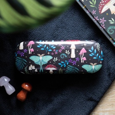 Dark Forest Mystical Woodland Mushroom Luna Motte Hartbrille Sonnenbrille Etui