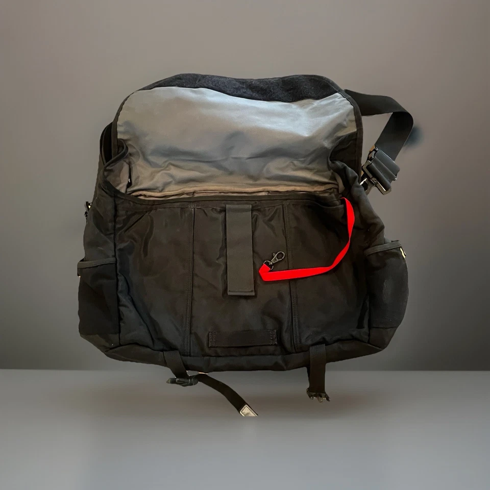 Timbuk2 San Francisco Negro Cordura Mensajero Laptop Bolso de Viajero Foto 2 de 4