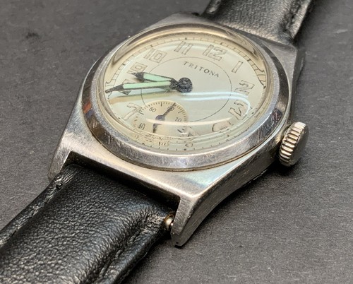 Ultra Rare 1940s Tritona Mechanical Windup 30mm Watch, Working - Picture 16 of 21