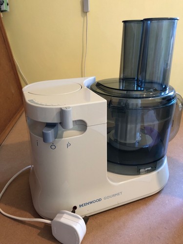 Kenwood Food Processor FP800. In Good Working Order, Clean Condition - Picture 8 of 10