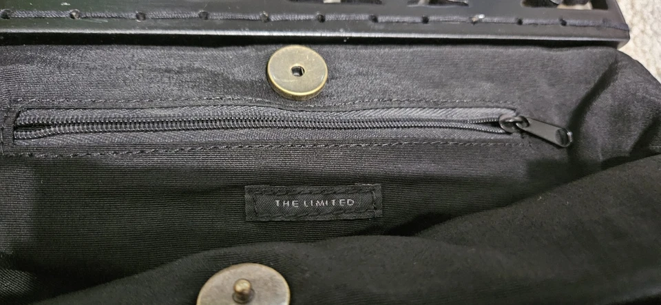 The Limited 1950s Style Black Linen Floral Handbag With Wooden Handles - Image 2 of 3