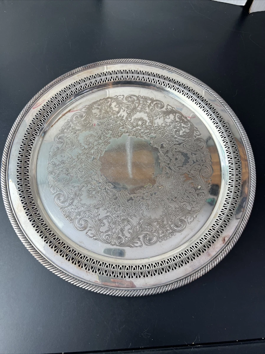 Wm. Rogers & Son Decor Antique US Silver-Plated Platters & Trays